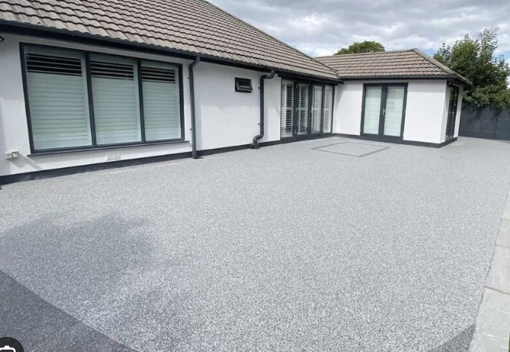 Grey Stone Carpet Driveway — Residential